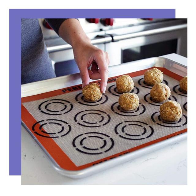 Reusable Parchment-Like Cookie Sheet Liners - Very Smart Ideas