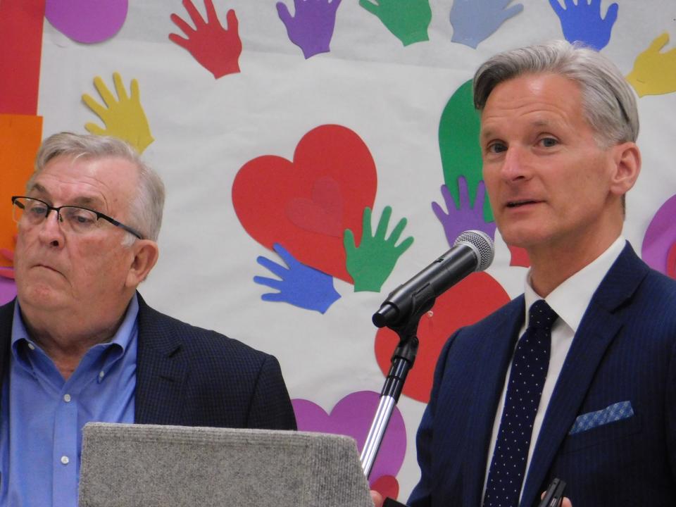 Michael Fuselier, chief executive officer of Open Health Care Clinic presents a plan for the company to operate a mental health and counseling clinic at Eunice Junior High. At left is company president and CEO Tim Young.