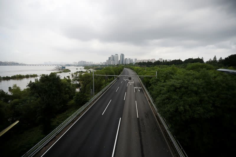 A highway that has been emptied by flooded Han River is seen in Seoul