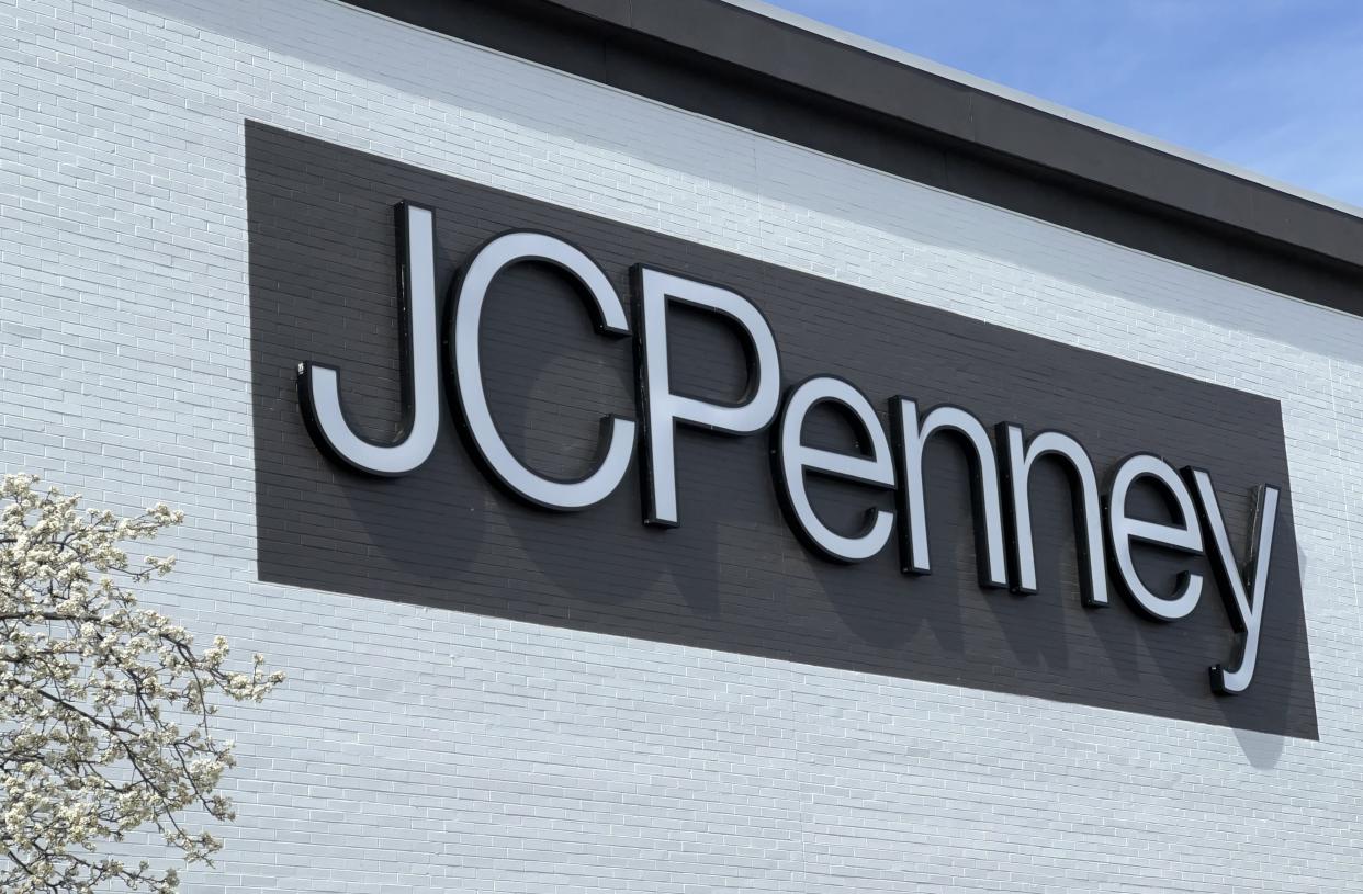 Facade of JCPenney department store at Willowbrook Mall in Wayne.