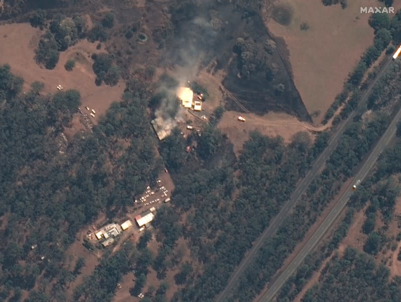 Overview of fire in a structure near Nabiac and Pacific Highway, New South Wales