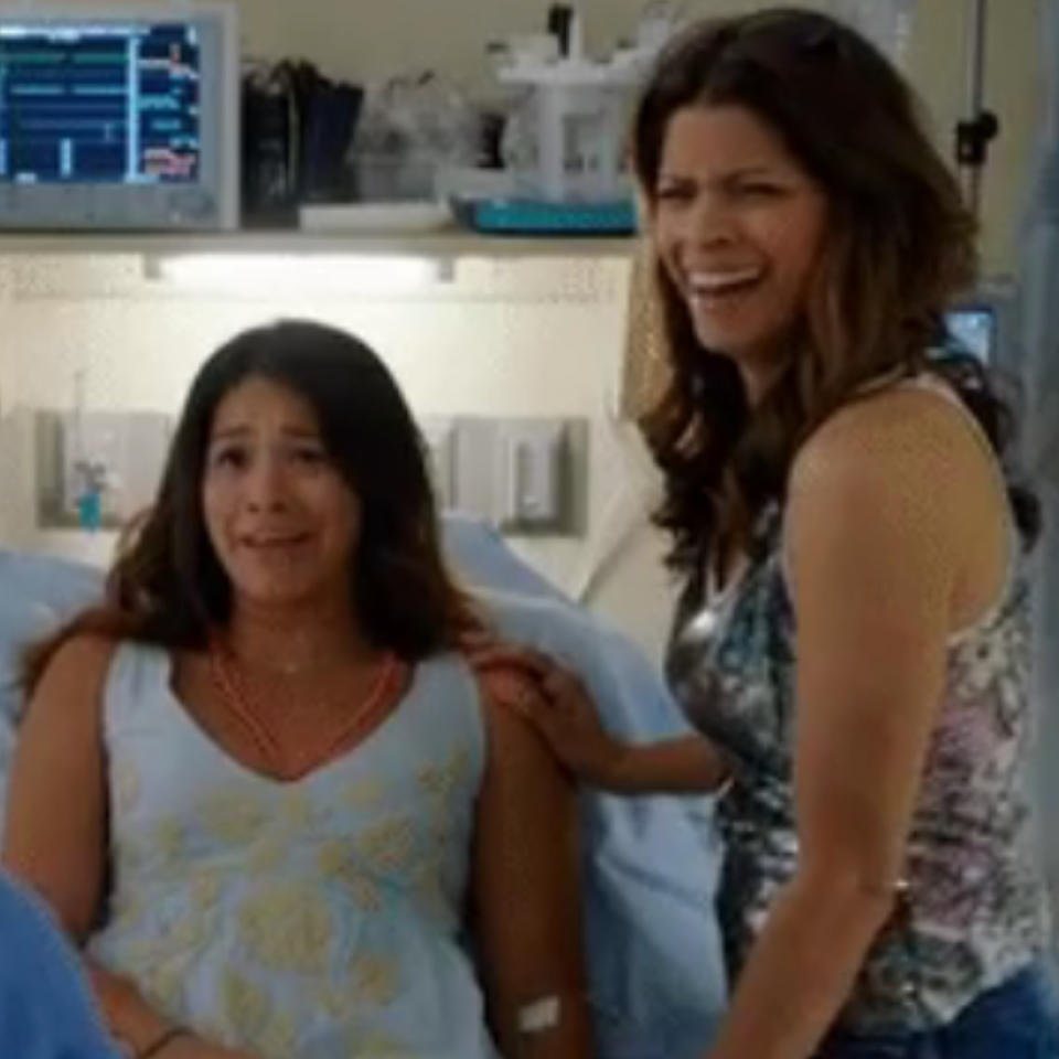 Gina Rodriguez and Andrea Navedo in "Jane the Virgin"