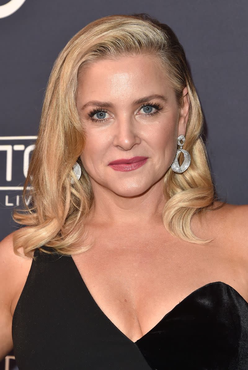 Jessica Capshaw