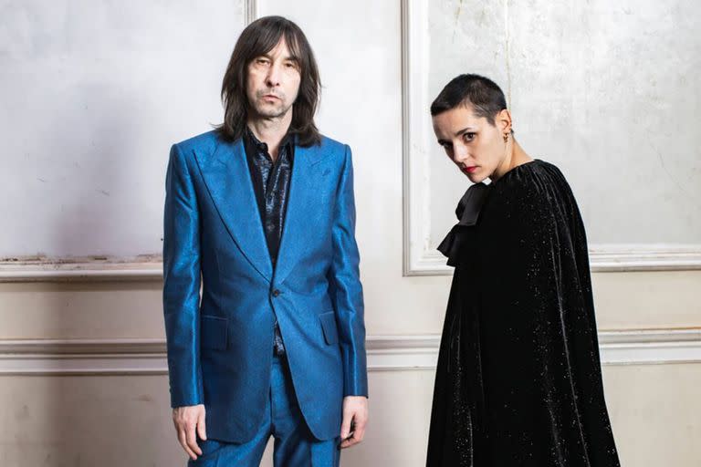 Bobby Gillespie y Jehnny Beth retoman en Utopian Ashes la mejor tradición de los dúos menos pensados