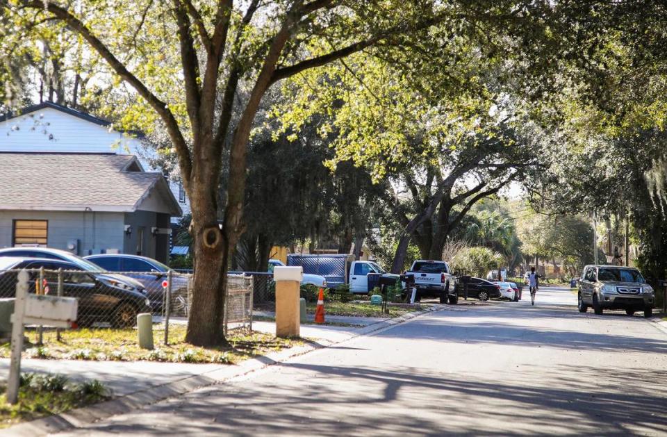 A street view of the 2500 block of East Curtis Street in Tampa on Tuesday, Feb. 9, 2021. This neighborhood contains many rental homes owned by an investment fund whose top foreign investors are heirs of the French fashion company Hermès.