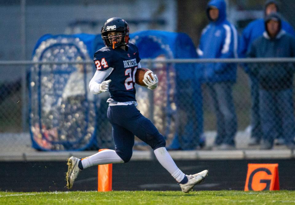 Rochester's Parker Gillespie (24) goes in for the touchdown against Freeburg in the first half during the Class 4A quarterfinal playoffs at Rocket Booster Stadium in Rochester, Ill., Saturday, November 13, 2021. [Justin L. Fowler/The State Journal-Register] 