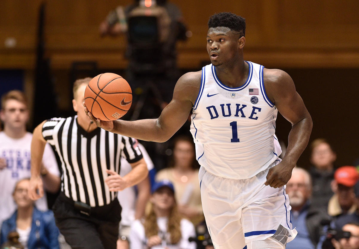 Look: Things Got Heated After Zion Williamson's Dunk In Garbage Time - The  Spun: What's Trending In The Sports World Today