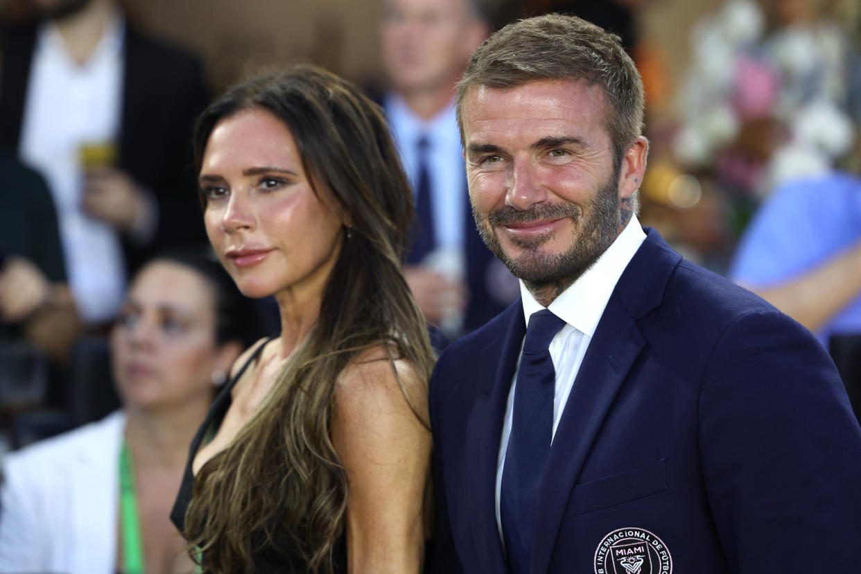 Victoria y David Beckham. Credit: Nathan Ray Seebeck-USA TODAY Sports