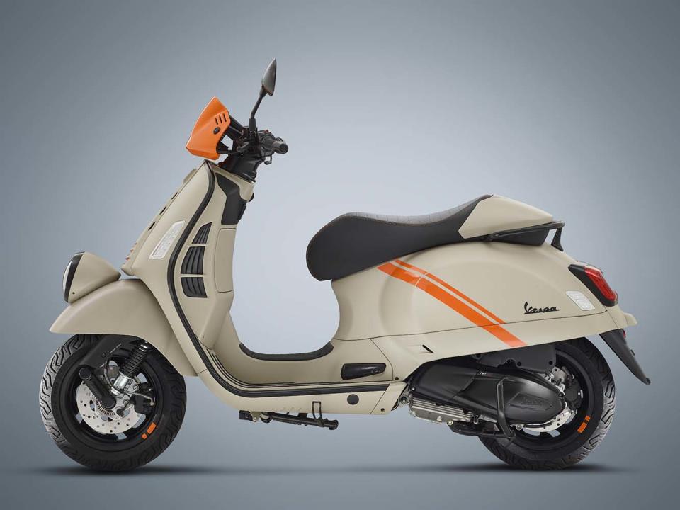 VESPA GTV300  