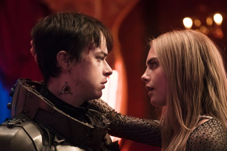 Dane DeHaan and Cara Delevingne in 'Valerian and the City of a Thousand Planets' (credit: EuropaCorp/Lionsgate)