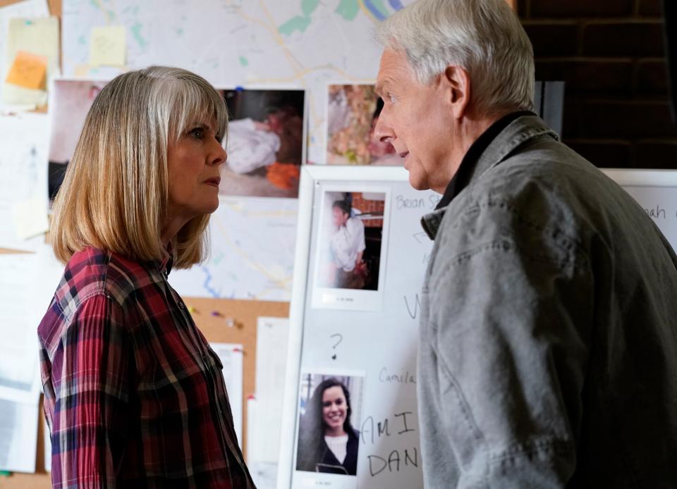 Pam Dawber as Marcie Warren, Mark Harmon as NCIS Special Agent Leroy Jethro Gibbs.