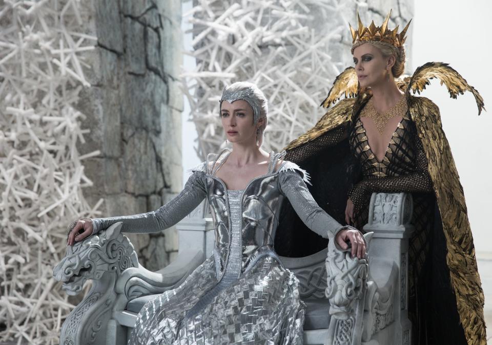 emily blunt huntsman winter's war