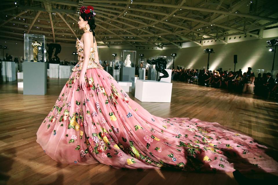 Dolce & Gabbana presented an entirely new Alta Moda collection in Mexico City, less than two weeks after its New York extravaganza.