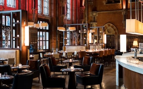 Booking Office, St Pancras Renaissance Hotel London - Credit: ©J Filipe Wiens 2017/J Filipe Wiens