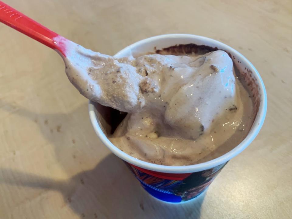 snickers blizzard