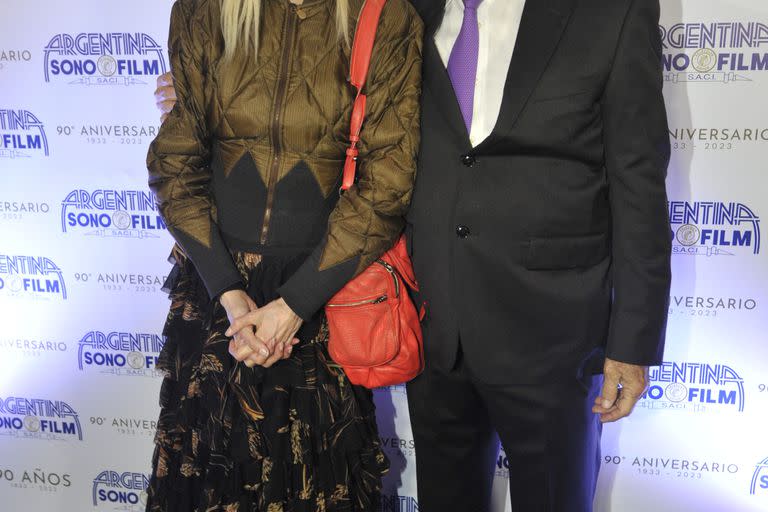La protagonista de Nacha en pijama junto al presidente de Argentina Sono Film