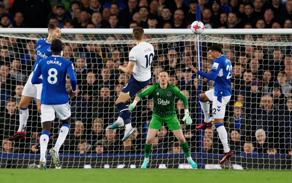 Harry Kane header - Action Images/Jason Cairnduff