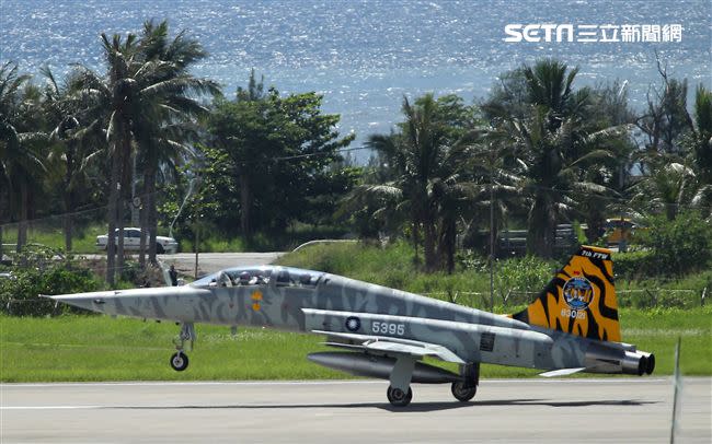 針對媒體報導「志航基地F-5戰機儀表板突失效迫降」乙情，空軍司令部今(22)日鄭重聲明「內容子虛烏有」。（圖／資料照）