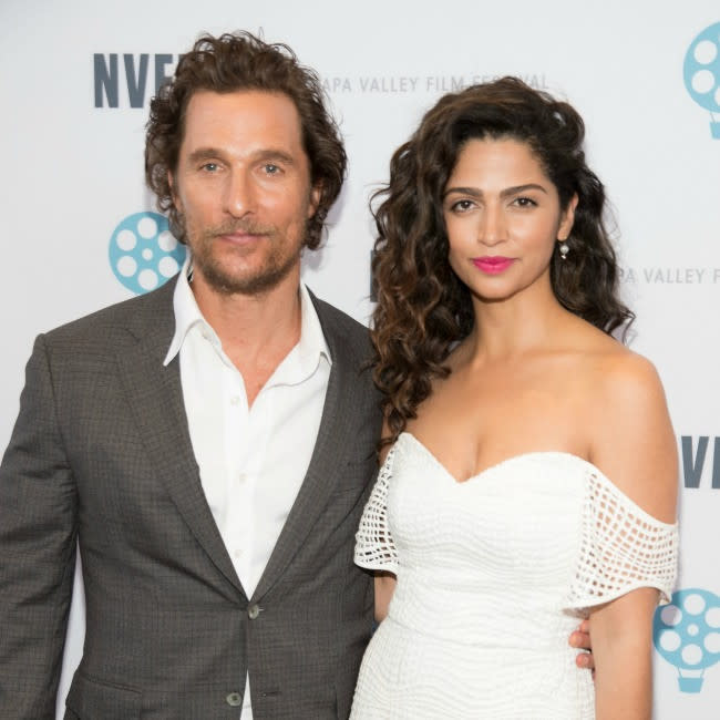 Matthew McConaughey y Camila Alves credit:Bang Showbiz