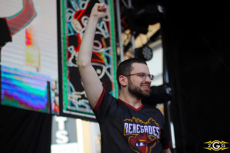 Dabuz celebrates his first Smash 4 tier 1 major victory at Civil War (<a href="https://www.flickr.com/photos/lakitu/albums/72157681877562326/page1" rel="nofollow noopener" target="_blank" data-ylk="slk:Javier Leyvas;elm:context_link;itc:0;sec:content-canvas" class="link ">Javier Leyvas</a>)