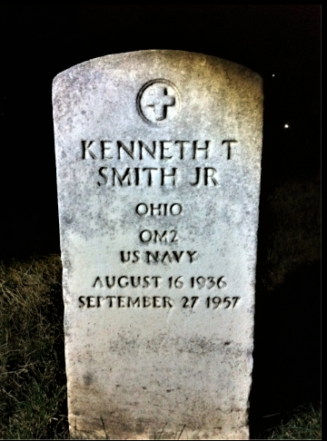 Kenneth T. Smith Jr's. gravestone in Arlington National Cemetery in Virginia.