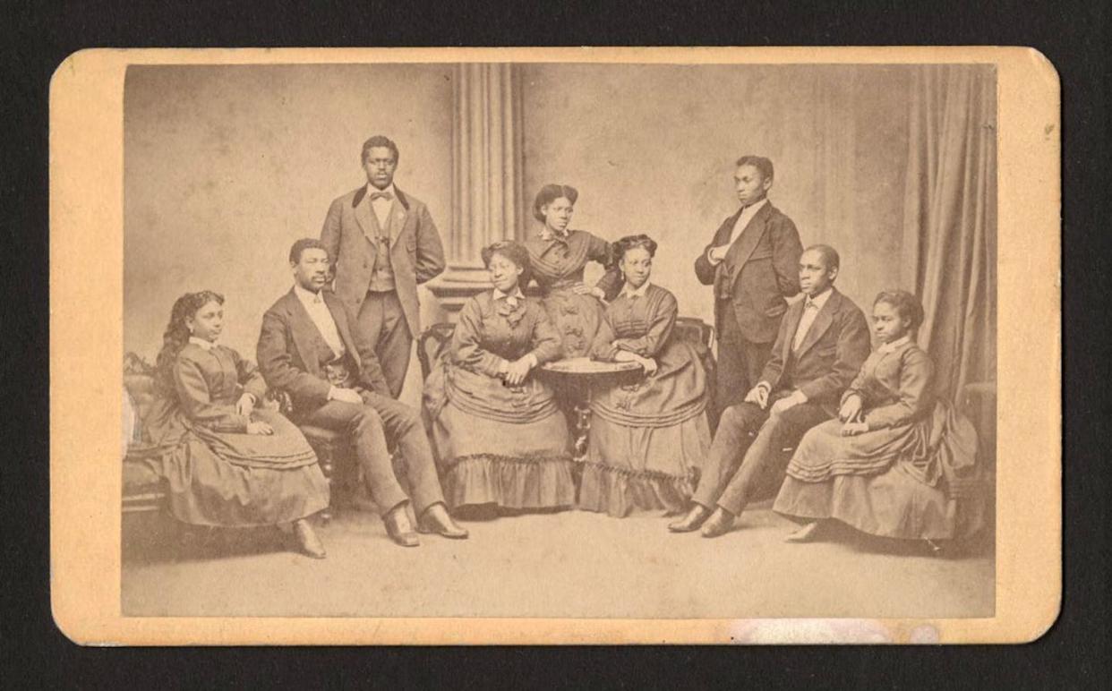 Jubilee singers at Fisk University, in Nashville, Tennessee, pose for promotional photograph, circa 1871. <a href="https://quod.lib.umich.edu/w/wcl1ic/x-178/WCL000251?from=index;lasttype=boolean;lastview=thumbnail;med=1;resnum=141;size=20;sort=relevance;start=141;view=entry;rgn1=ic_all;q1=African+American;evl=undefined" rel="nofollow noopener" target="_blank" data-ylk="slk:William L. Clements Library;elm:context_link;itc:0;sec:content-canvas" class="link ">William L. Clements Library</a>