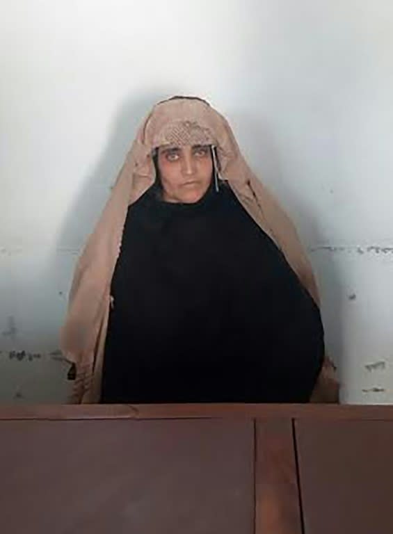 Sharbat Gula -- the "Afghan Girl" who appeared on the cover of a 1985 edition of National Geographic magazine -- was arrested by Pakistani authorities on October 26, 2016