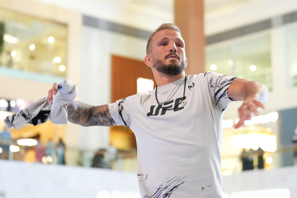 ABU DHABI, UNITED ARAB EMIRATES - OCTOBER 19:  TJ Dillashaw holds an open training session for fans and media during the UFC 280 open workouts at Yas Mall on October 19, 2022 in Yas Island, Abu Dhabi, United Arab Emirates. (Photo by Chris Unger/Zuffa LLC)