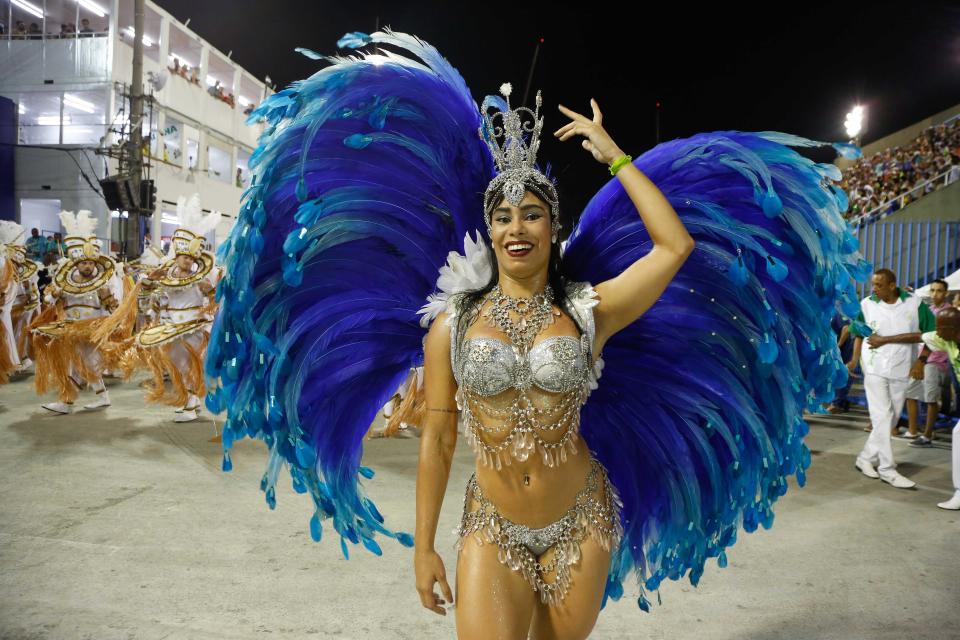 Most outrageous looks from Carnival