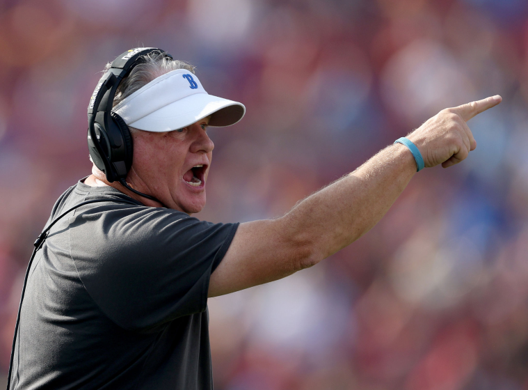 LOS ANGELES, CALIFORNIA - NOVEMBER 20: Head coach Chip Kelly of the UCLA Bruins.