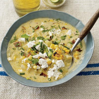 Grilled Summer Corn-and-Chipotle Chowdah