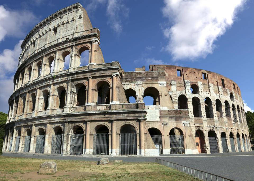 <b>Platz 2: Das Kolosseum </b> <br> <br> Platz zwei geht an die italienische Hauptstadt: Als größtes Amphitheater der römischen Antike sieht die Studie das Kolosseum in Rom bei einem Gesamtwert von 91 Milliarden Euro.