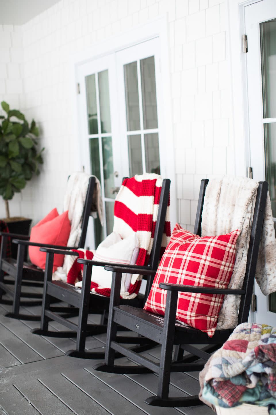 Cozy Up Your Front Porch