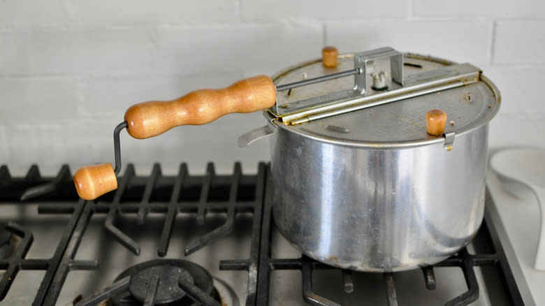 popcorn popper on stove