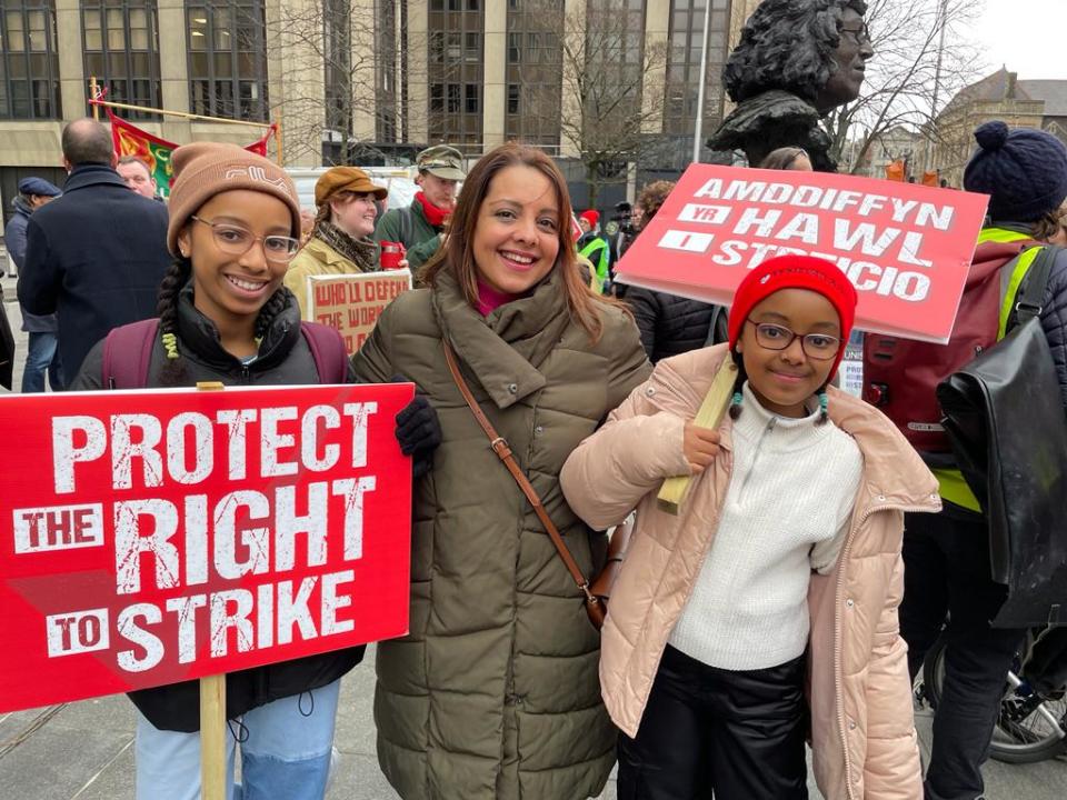 Wales TUC General Secretary Shavanah Taj with her daughters Amelia and Ariana Akinleye, 11 and nine.