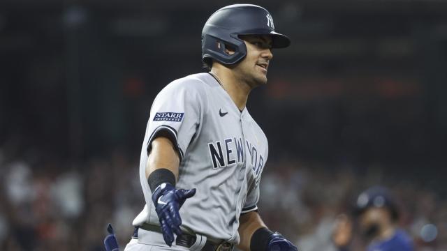 Robinson Cano hits 3-run HR, Yankees beat Diamondbacks