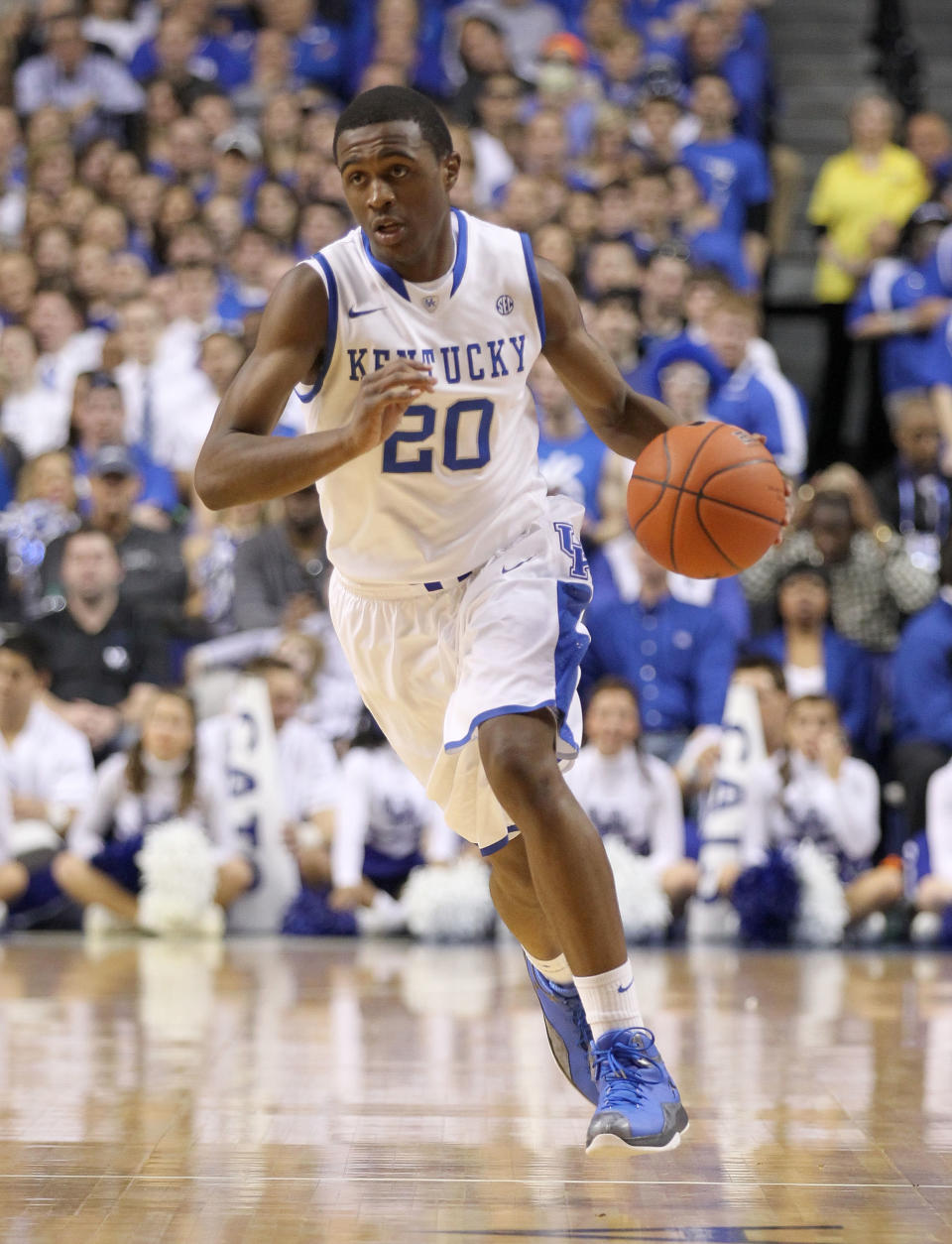 LEXINGTON, KY - FEBRUARY 18: Doron Lamb #20 of the Kentucky Wildcats dribbles the ball during the game against the Ole Miss Rebels at Rupp Arena on February 18, 2012 in Lexington, Kentucky. (Photo by Andy Lyons/Getty Images)