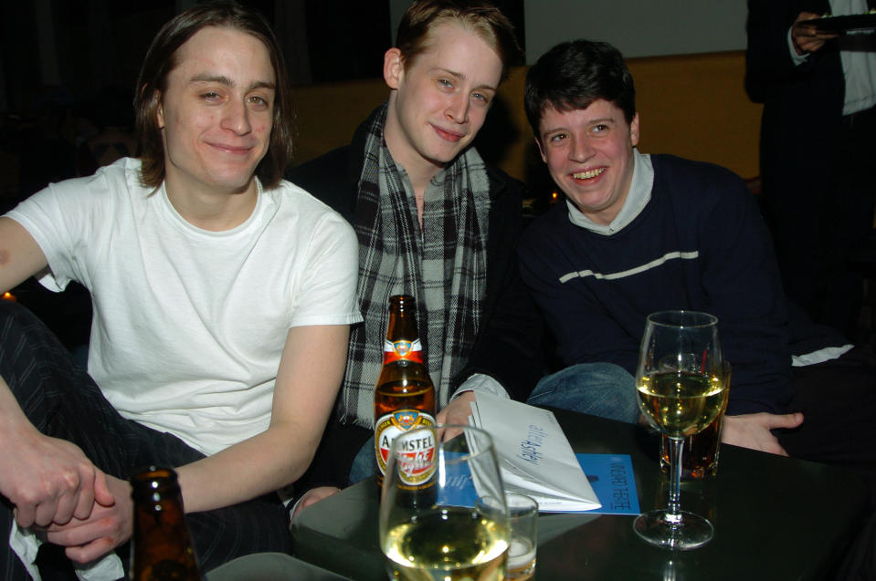 Kieran, Macaulay y Christian Culkin en el LINK Restaurant. (Photo by Richard Corkery/NY Daily News Archive via Getty Images)