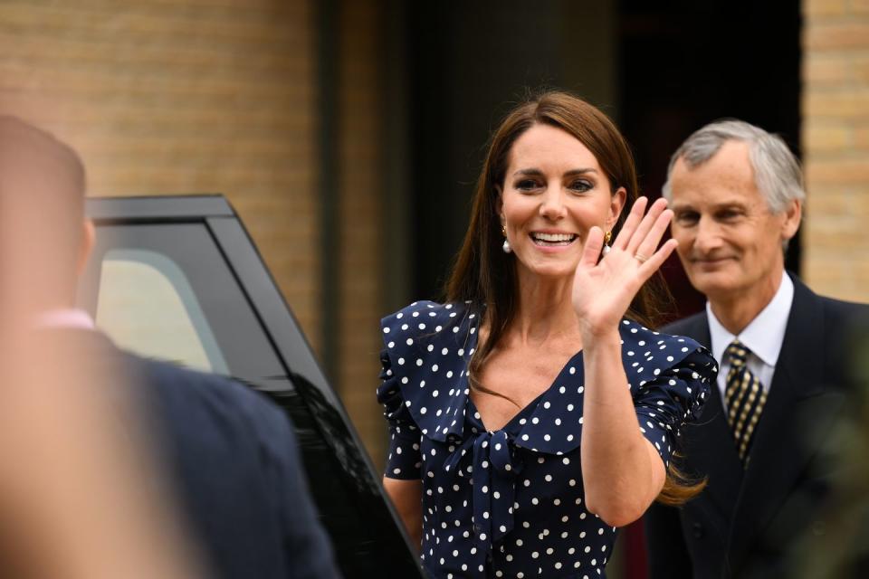 the princess of wales opens hope street