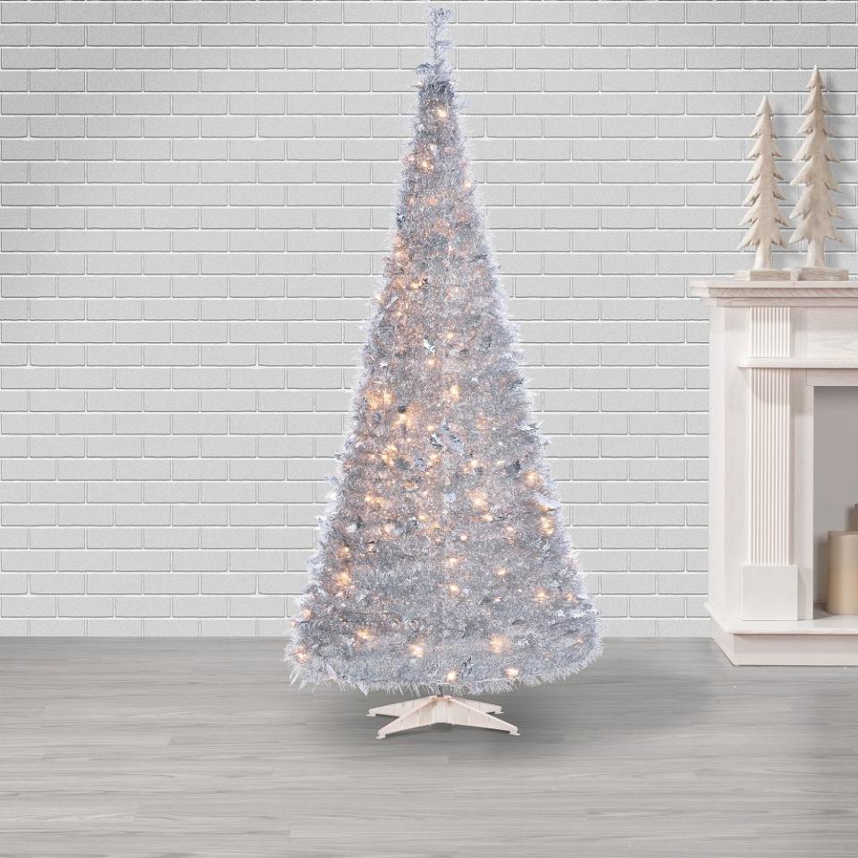 <p><a href="https://go.redirectingat.com?id=74968X1596630&url=https%3A%2F%2Fwww.westelm.com%2Fproducts%2Fpop-up-silver-christmas-tree-d14470&sref=https%3A%2F%2Fwww.thepioneerwoman.com%2Fholidays-celebrations%2Fg37635843%2Fwhite-christmas-tree-decorations%2F" rel="nofollow noopener" target="_blank" data-ylk="slk:Shop Now;elm:context_link;itc:0;sec:content-canvas" class="link ">Shop Now</a></p><p>Pop-Up Silver Christmas Tree</p><p>westelm.com</p><p>$300.00</p><span class="copyright">West Elm </span>