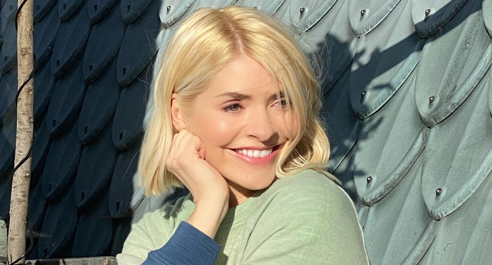 Holly Willoughby shares her secret for beating the chill in the summer. (Marks and Spencer)