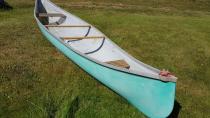 Canoes, bikes, power tools all on the block at annual police auction in Sydney