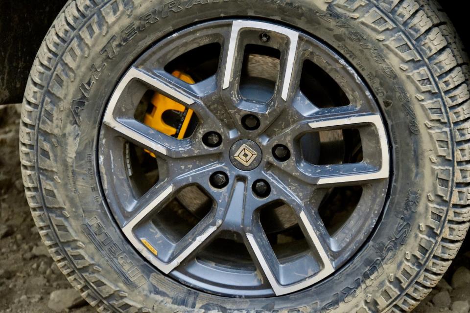 2022 Rivian R1T 20-inch wheel with Pirelli Scorpion All-Terrain Plus tires