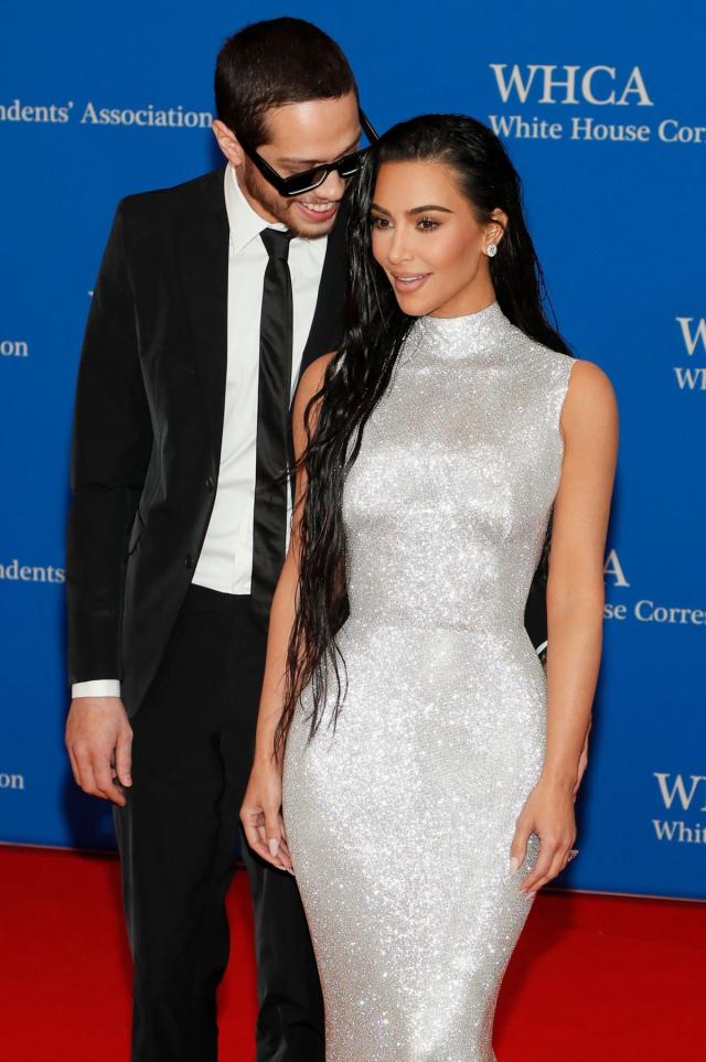 Pete Davidson and Kim Kardashian attend the 2022 White House Correspondents’ Association Dinner. (Getty Images)