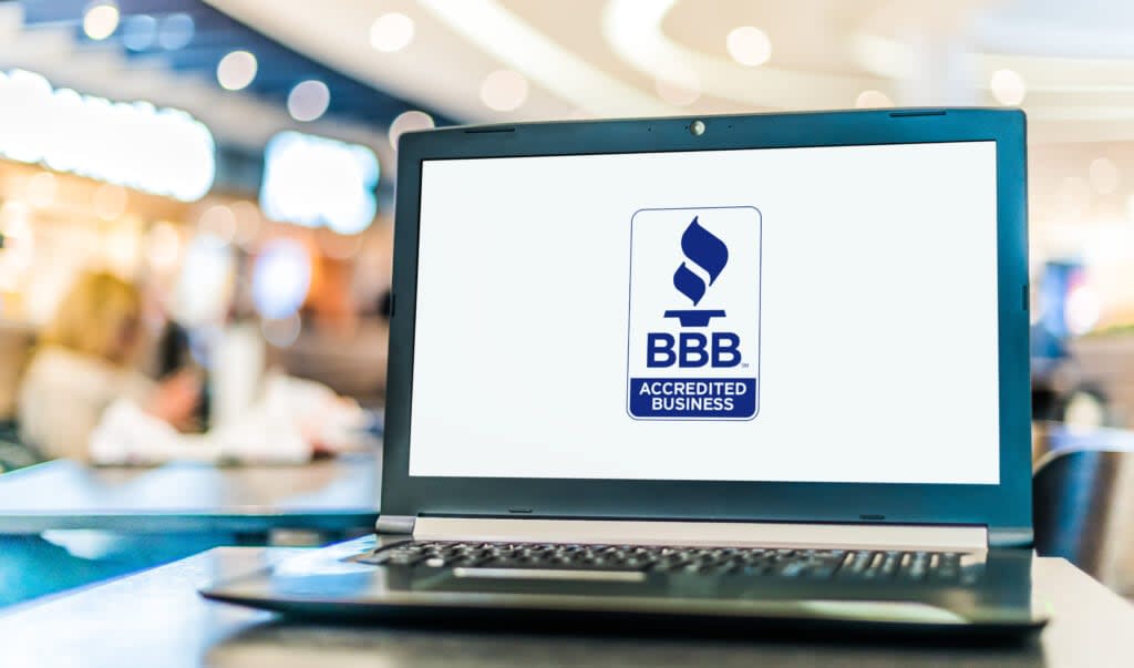 POZNAN, POL – JAN 6, 2021: Laptop computer displaying logo of The Better Business Bureau, a nonprofit organization whose self-described mission is to focus on advancing marketplace trust. (monticellllo – stock.adobe.com)