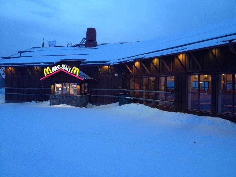 The restaurant boasts a full menu, in addition to a McCafe, where hot chocolate and warm Swedish cinnamon buns are beloved by patrons. McDonald's
