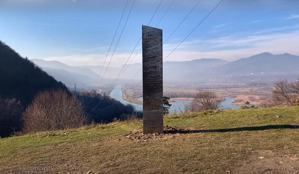 A mysterious metal monolith, similar to the one found in Utah, was discovered near an ancient Dacian fortress in Romania. 