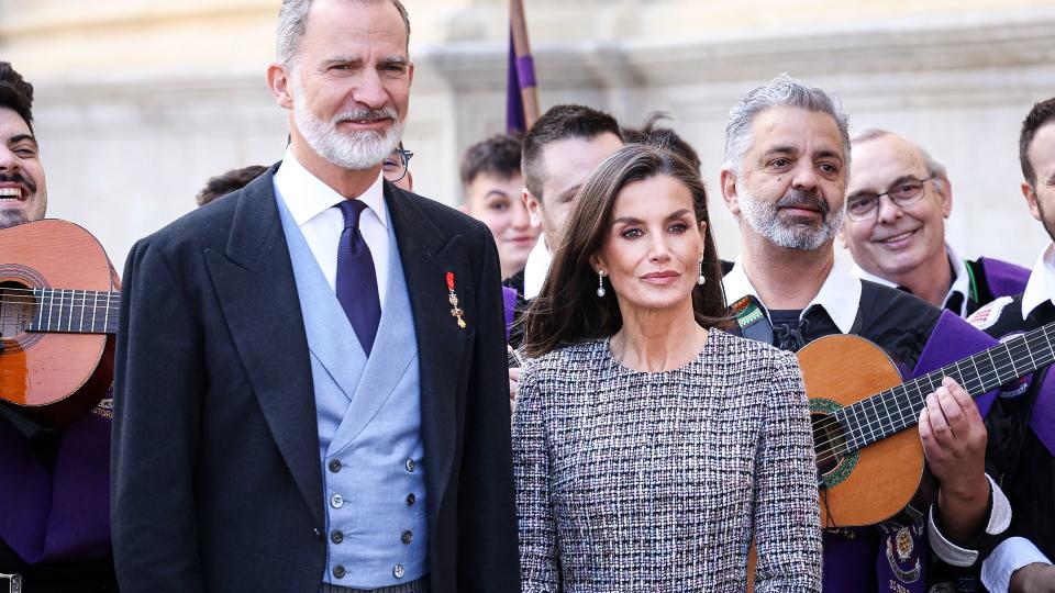 Queen Letizia of Spain attend the "Miguel De Cervantes" Literature award 2023 to Luis Mateo DÃ­ez at the AlcalÃ¡ de Henares University on April 23, 2024