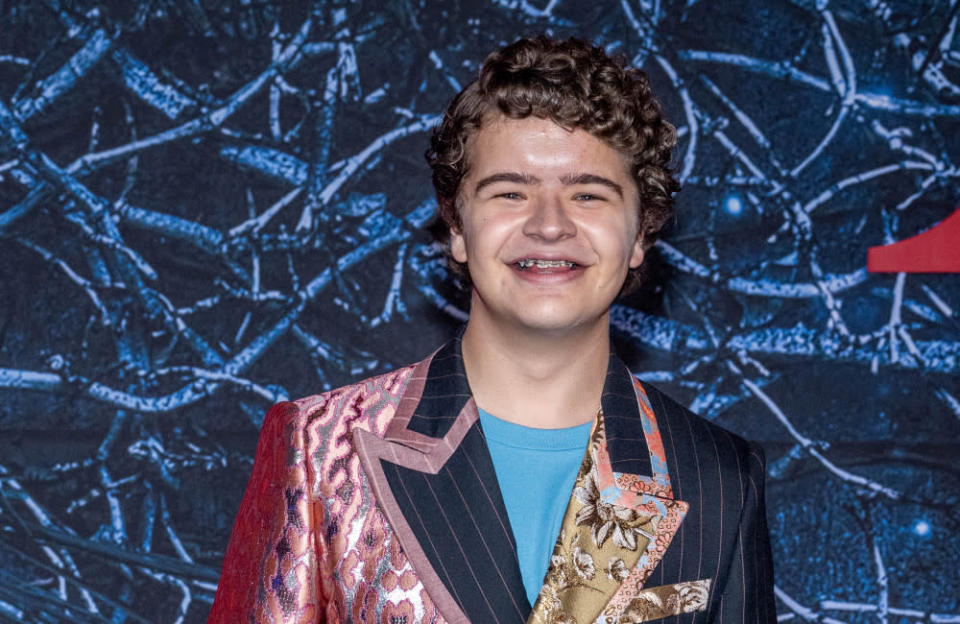 ‘Stranger Things’ star Gaten Matarazzo suffers from cleidocranial dysplasia, a condition characterized for resulting in hyperdontia, which means having supernumerary or extra teeth. In an Instagram post, the young star once wrote: “I’ve had several surgeries to extract these teeth from within my gums and help expose the teeth that should have already grown in considering my age. In this surgery, the team of amazing medical professionals extracted 14 supernumerary teeth and exposed six of my adult teeth.”