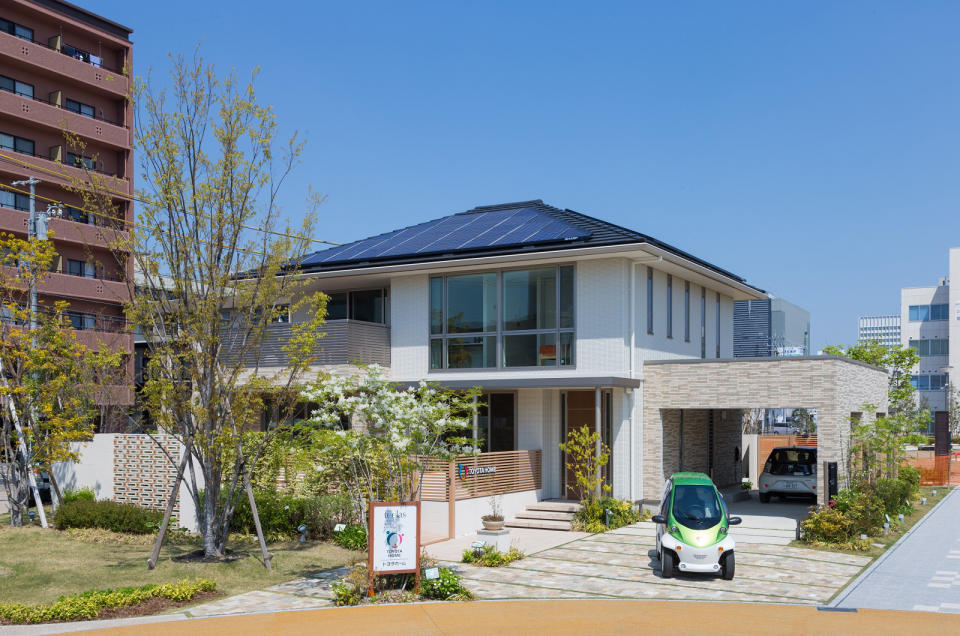<p>By Toyota’s own account, it “builds 21<sup>st</sup> century comfort and luxury houses in Japan.” The Japanese auto-maker began dabbling in the housing market in 1975. Today, it offers three different types of pre-fabricated houses that take as little as <strong>45 </strong>days to build and come with a <strong>60-year </strong>warranty.</p>